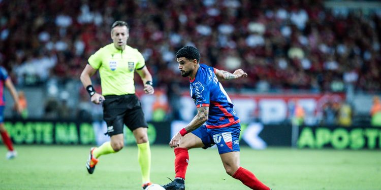 “Ser mais focado nas finalizações para poder matar o jogo”, diz Cauly sobre a eficiência ofensiva do Bahia