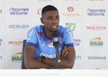 “Vamos fazer o segundo turno, se Deus quiser, melhor que o primeiro”, diz Kanu em entrevista coletiva