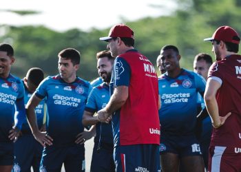 Com foco na posse de bola, Bahia segue preparação para enfrentar o Flamengo na Copa do Brasil