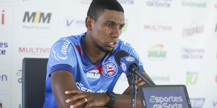 “Não podemos ficar a semana toda lamentando o que aconteceu”, diz Kanu sobre as derrotas do Bahia