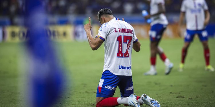 Lucho Rodríguez marca terceiro gol e se destaca no ataque do Bahia