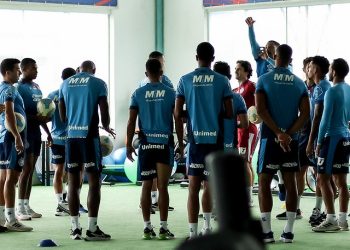 Com trabalhos na academia, elenco do Bahia continua preparação para enfrentar o Cuiabá