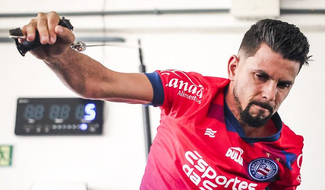 Dois jogadores do Bahia se reapresentaram antecipadamente no CT Evaristo de Macedo