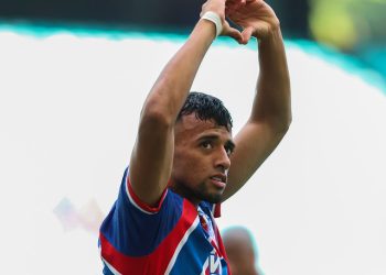 Autor de hat-trick, Lucho Rodriguez fala sobre o desempenho do Bahia com três atacantes