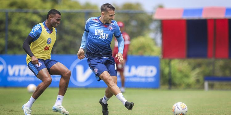 Com treino técnico, Bahia inicia preparação para enfrentar o América-RN