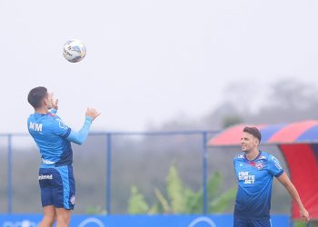Em preparação para enfrentar o Colo Colo, Bahia faz treino técnico e de bolas paradas