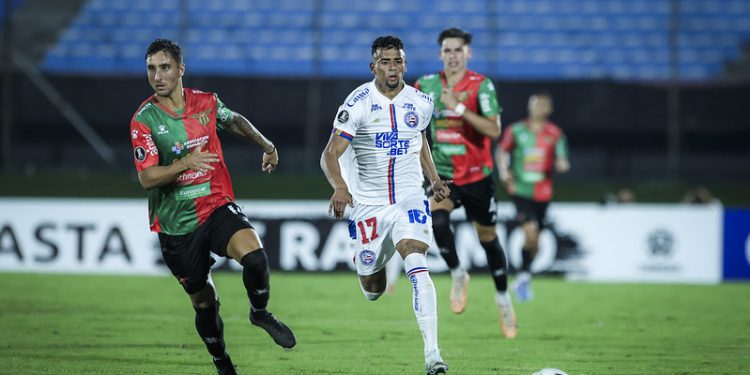Bahia e Boston River ficam no empate sem gols pela Libertadores, no estádio Centenário