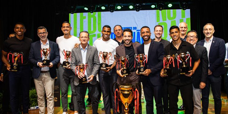 Bahia tem seis jogadores na seleção do Campeonato Baiano de 2025; Pulga é eleito craque