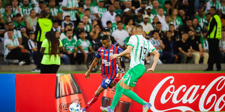 Bahia é derrotado pelo Atlético Nacional e decisão da vaga fica para a última rodada