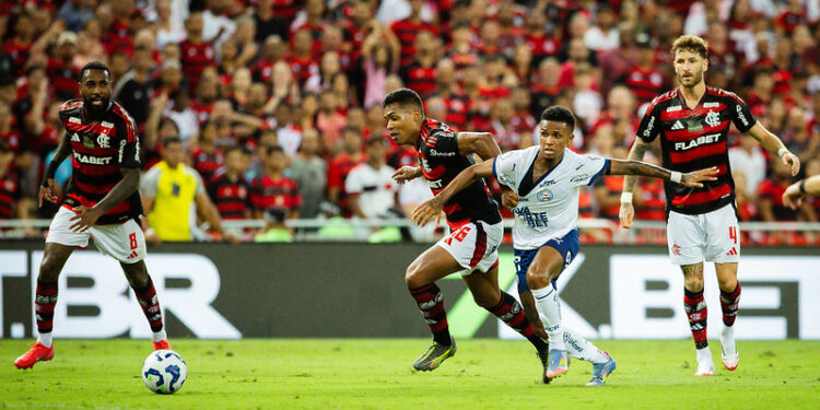 Bahia é superado pelo Flamengo no Maracanã e segue em alerta no G-6