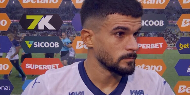 Cauly lamenta revés contra o Flamengo, mas valoriza atuação do Bahia: ‘Buscamos o empate e mostramos muita entrega’