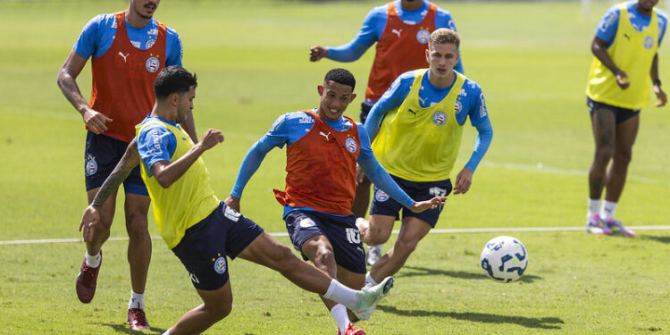 Bahia entra em recesso de duas semanas e Ceni destaca importância do descanso