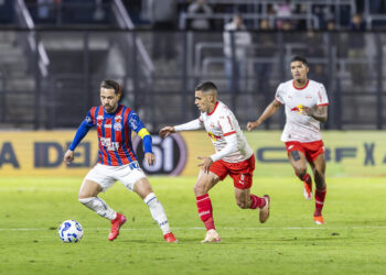 Fora de casa, Bahia vence o RB Bragantino por 3 a 0 e retorna ao G-6