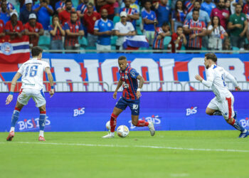 No retorno aos gramados, Bahia vence o Fortaleza e avança na Copa do Nordeste