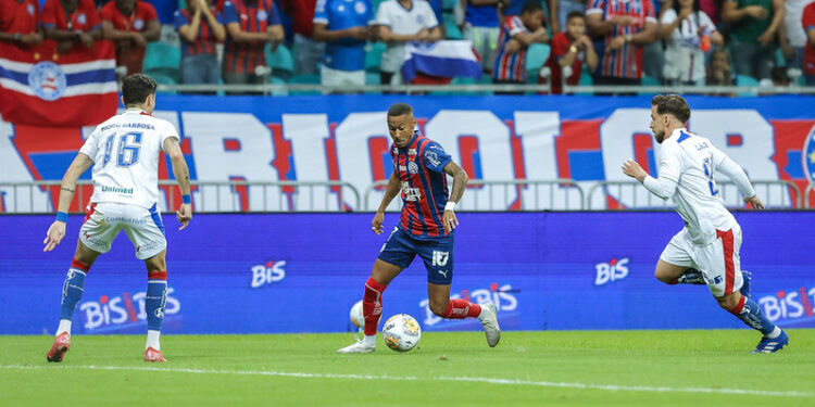 No retorno aos gramados, Bahia vence o Fortaleza e avança na Copa do Nordeste