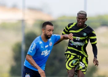 Em jogo-treino, Bahia aplica goleada na Seleção de Simões Filho