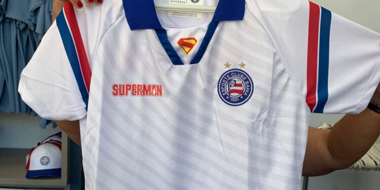 Exclusivo! Bahia terá mais duas camisas inspiradas no Superman