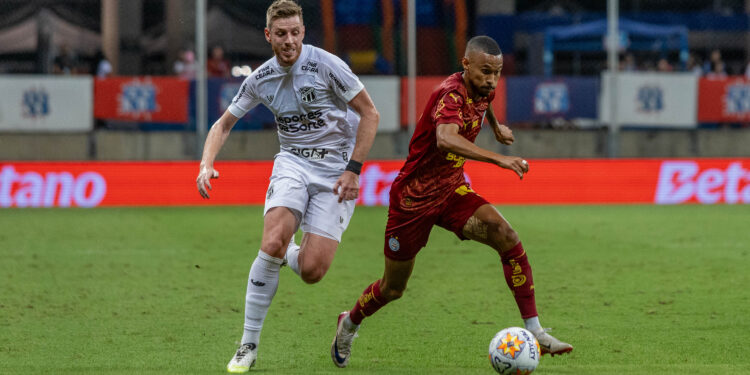 Tiago marca no apagar das luzes e Bahia se classifica à final da Copa do Nordeste
