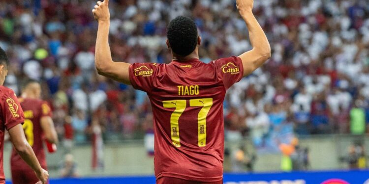 “Emoção maravilhosa ajudar o Bahia a chegar em mais uma final de Copa do Nordeste”, dispara Tiago