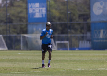 Erick Pulga treina normalmente e Bahia se reapresenta com foco na Copa do Brasil