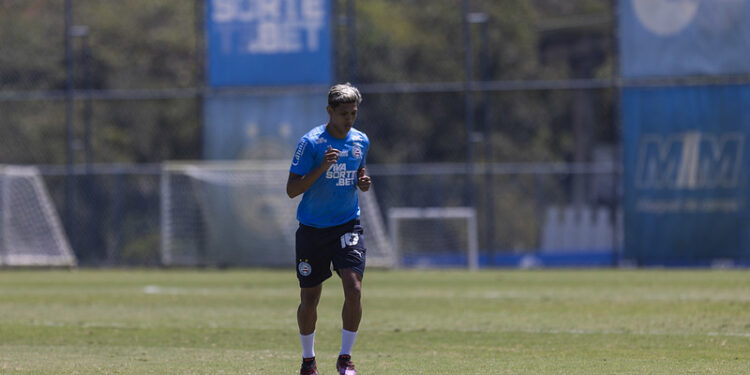 Erick Pulga treina normalmente e Bahia se reapresenta com foco na Copa do Brasil