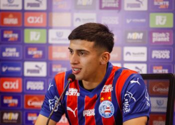 Mateo Sanabria é apresentado como novo atacante do Bahia: “dar meu coração em cada partida”