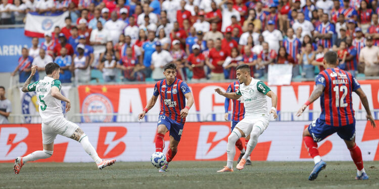 Bahia controla a partida e supera o Palmeiras no Campeonato Brasileiro