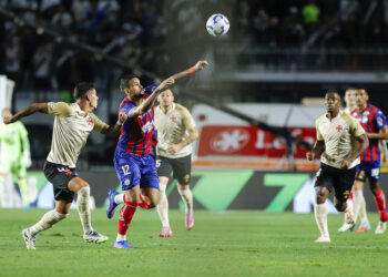 Bahia não se encontra em campo e perde para o Vasco no Campeonato Brasileiro