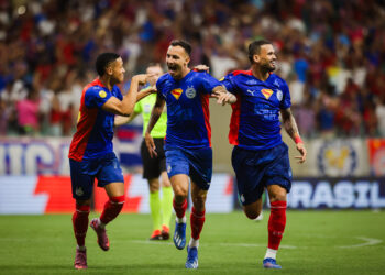Bahia 4 x 0 Grêmio: Assista aos gols e melhores momentos da partida