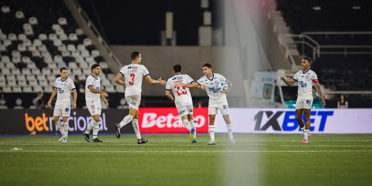 Bahia tem lista extensa de desfalques para enfrentar o Flamengo no Brasileirão