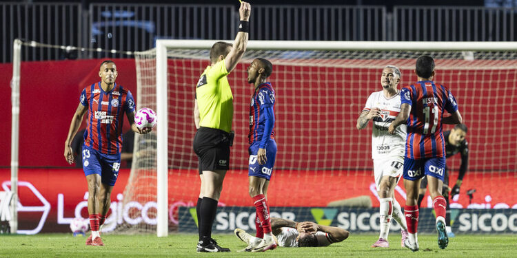 Bahia perde Ademir para confronto contra o RB Bragantino