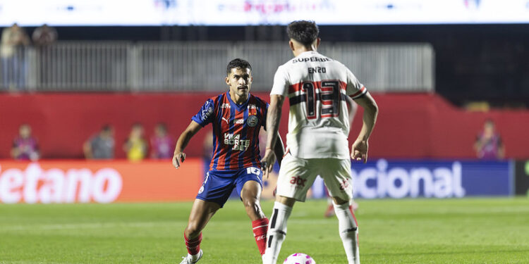 Nestor critica desempenho do Bahia fora de casa e cobra evolução: “precisamos mudar isso”