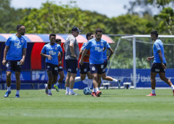Bahia reduz lista de lesionados e ganha reforços para reta final da Série A