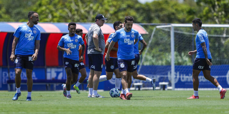 Bahia reduz lista de lesionados e ganha reforços para reta final da Série A