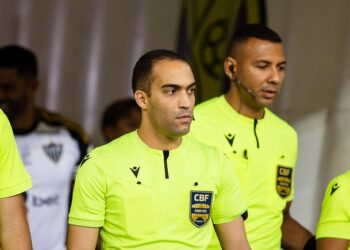 CBF repete escala do 1º turno e Davi de Oliveira Lacerda volta a apitar Bahia x Atlético-MG