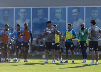 Bahia inicia trabalhos em Belo Horizonte com Caio Alexandre em campo; veja como foi o dia