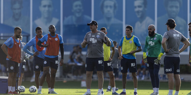 Bahia inicia trabalhos em Belo Horizonte com Caio Alexandre em campo; veja como foi o dia
