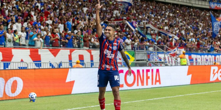 Bahia vence o Sport por 2 a 0 e encerra a noite com festa na Arena Fonte Nova