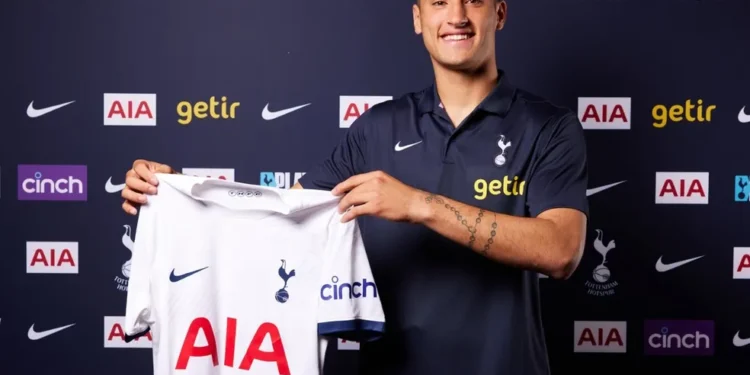 Negociações avançam e Bahia fica próximo da contratação do atacante Alejo Veliz