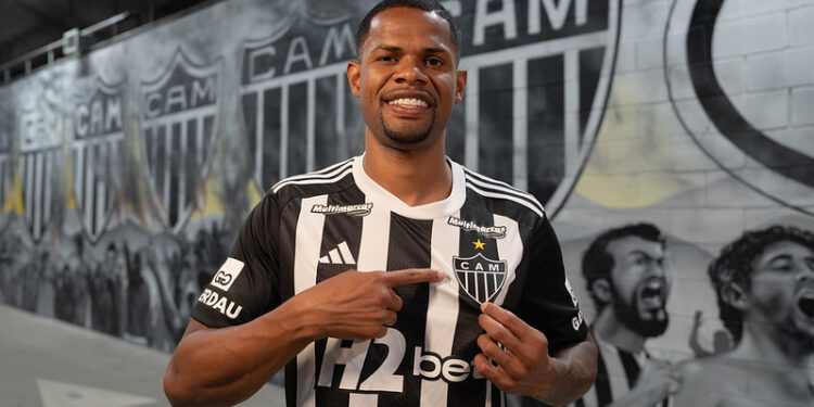 Bahia avança em negociação por empréstimo de Júnior Santos, do Atlético-MG