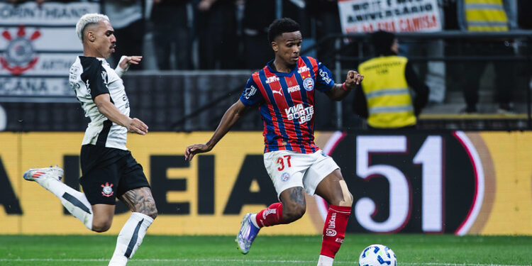 Bahia chega forte para a estreia no Brasileirão diante do Corinthians