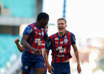 Bahia estreia na temporada com goleada por 4 a 2 contra o Jequié pelo estadual