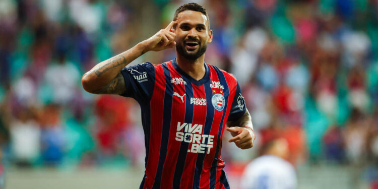 Willian José se destaca e entra na lista das melhores contratações do futebol brasileiro em 2025