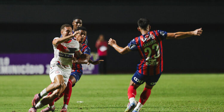 Bahia goleia o Atlético de Alagoinhas por 4 a 2 e garante melhor campanha da história do Baianão