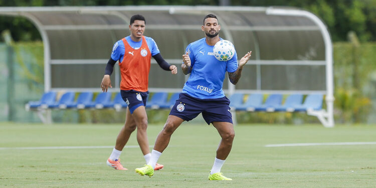 Rogério Ceni comanda treino tático e Bahia pode ter mudanças para enfrentar o Fluminense