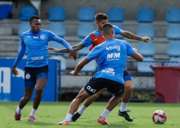 Bahia vira a chave e intensifica preparação para semifinal do Baiano