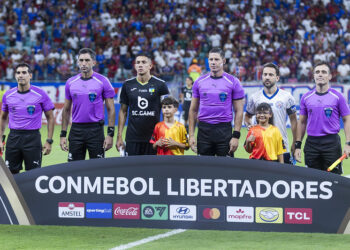 Eliminação na Libertadores provoca queda milionária na receita do Bahia em 2026